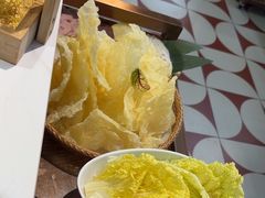 -洪氏嗨捞·广东猪肚鸡·椰子鸡火锅(西咸万象城店)