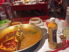 -小龙翻大江文化火锅(宽窄店)