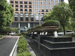 -上海漕河泾万丽酒店