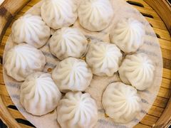 自制小笼包-聚鑫阁江浙菜·非遗传承技艺(青村帝华园店)
