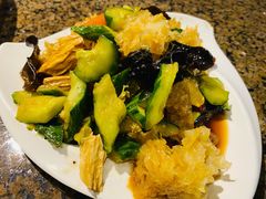 -缘福乡村铁锅炖民宿(八达岭店)