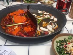-伍师兄市井火锅(东部星悦天地店)