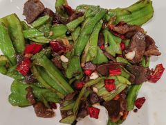 -辛香味烧鱼馆·非遗技艺·排骨红烧肉(光谷医药园店)