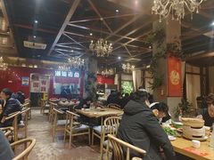 -郭婆婆疯子鸡·土货江湖菜馆