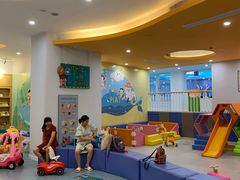 -戊辰亲子游泳俱乐部
