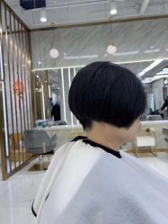 -5M HAIR SALON