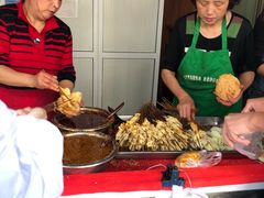 -老鼓楼麻辣烫夹馍