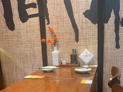 -8PINTS八品脱·日料·烧鸟·精酿小酒馆(莘庄店)
