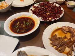 -华夏食府中餐厅(中原路店)