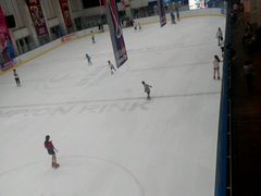 -冠军冰场CHAMPION RINK(中华城店)