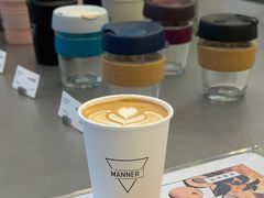 燕麦拿铁-Manner Coffee(IFS一楼店)