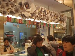 -花花卷卷·鲜食蛋糕(静安久光百货店)