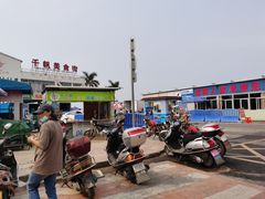 -霞涌市场海鲜摆卖区