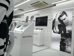 -Bic Camera (难波店)