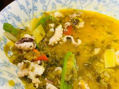 雪菜八爪鱼-魏铭鱼头捞饭(晋阳路店)