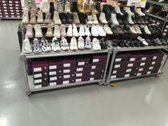 -上品折扣(回龙观店)