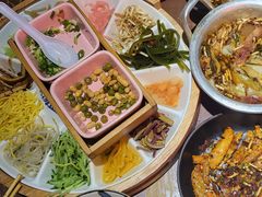 -怪噜范·老贵阳街头名小吃(鸿通城店)