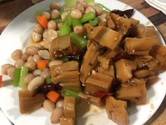 -济南亮亮烧烤(延安三路店)