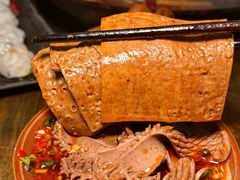 -黄潇洒老火锅(九眼桥宏济巷店)