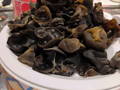 -龍歌自助小火锅(芝罘万达店)
