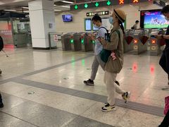 -白石桥南(地铁站)