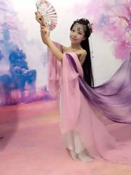 -盘子女人坊生日照·摄影馆(华强店)