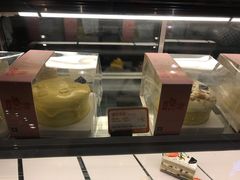 面包甜点陈列柜-BreadTalk面包新语·烘焙蛋糕(领展购物广场店)