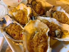 生蚝-霄汉牛三鲜湖北砂锅菜(万松园2店)