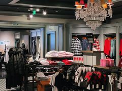 -Hollister(天环广场店)