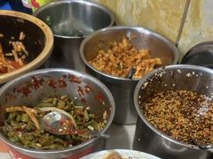 -吉庆桂林米粉·柳州螺蛳粉(港汇广场店)
