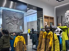 -ARC'TERYX始祖鸟(奕欧莱奥特莱斯店)