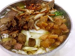 -花溪王记牛肉粉(四季花溪商场店)