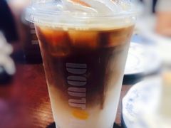 烤杏仁焦糖拿铁-DOUTOR德咖伦(吴江路店)