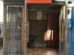 门面-吱咖啡西式简餐