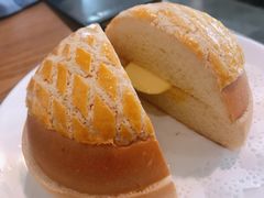 港式酥皮菠萝包-喜粤糖朝餐厅(三八广场店)