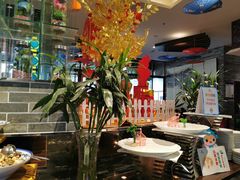-三英温泉度假酒店-自助餐厅