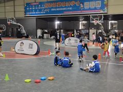 -东方启明星篮球培训(击掌校区)