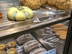 -奈雪的茶(宝龙一城店)