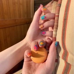-悦指间美甲美睫