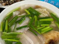 -金卯白肉罩火烧