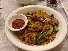 干炒牛河-粤·向群饭店(龙津东路总店)