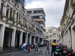 -海口骑楼小吃街