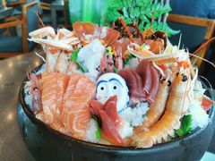 -万岛日本料理铁板烧(万泰国际店)