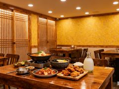 -秀兰饭店-餐厅