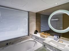 -上海中航虹桥机场泊悦酒店