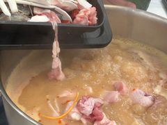 -喃喃椰·糟粕醋·椰子鸡火锅(七堡花园店)