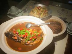 -卢大鲜鱼头捞饭(美利广场店)