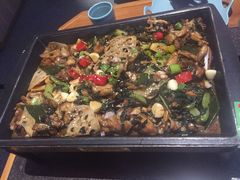 紫苏牛蛙-听说碳烧蛙(高新万达店)