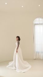 -LaMousse婚纱买手店