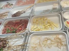 -尚品海鲜肥牛自助火锅(湖明店)